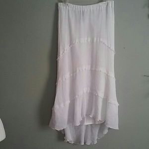 A Byer high/low white maxi skirt